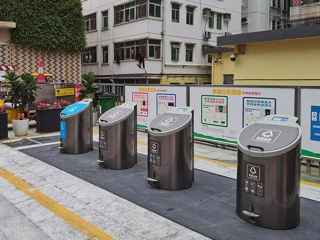 深圳完美体育官网小区不锈钢地埋式脚踏垃圾桶4分类果皮箱