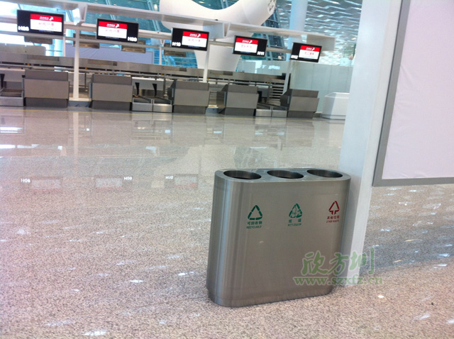 深圳机场T3航站楼采购三分类不锈钢垃圾桶
