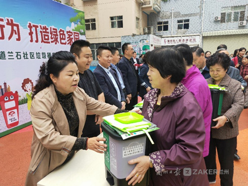 干湿分类垃圾桶甘肃兰州小区免费配发引导分类投放