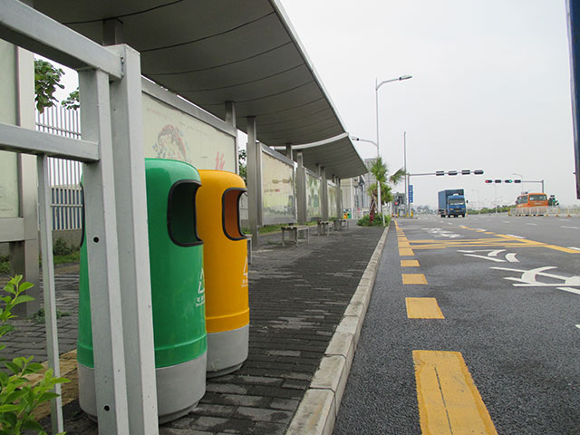 完美体育官网玻璃钢垃圾桶清洁广东中山市街道